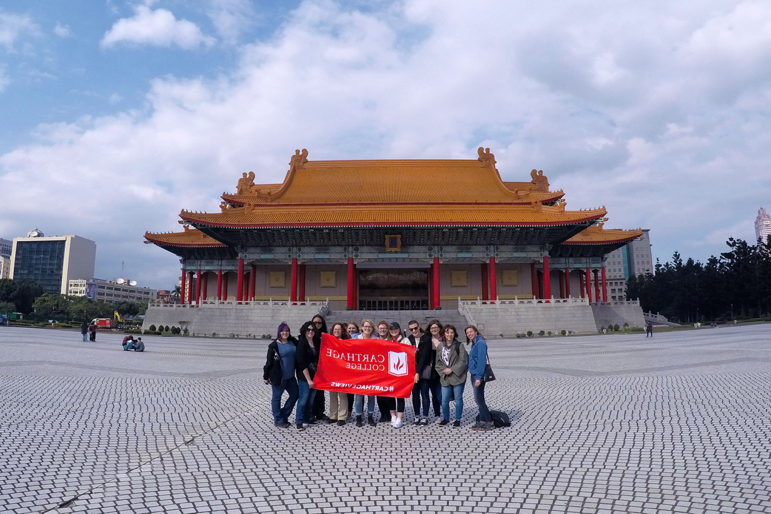 <a href='http://gsiq.ngskmc-eis.net'>全球十大赌钱排行app</a>的学生在中国学习.